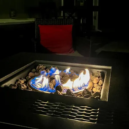 Cedars Hideaway Appartement